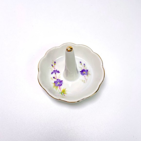 Vintage Other - Vintage Ring Porcelain Dish with Handpainted Violets Gilded Gold Tip Japan